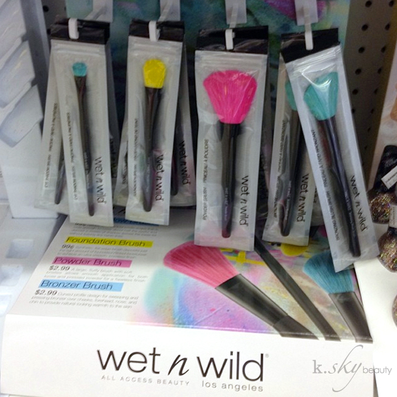 Wet n Wild Brush Display